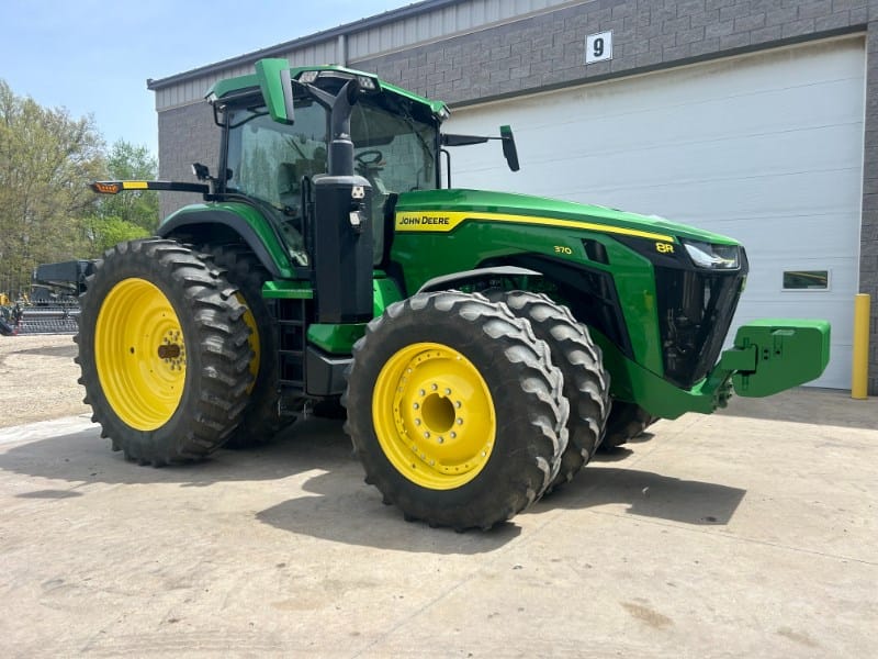 2021 John Deere 8R 370 Equipment Image0
