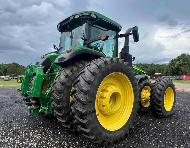 Image of John Deere 8R 410 equipment image 4