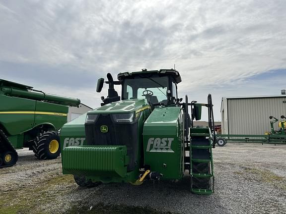 Image of John Deere 8RT 310 Primary image