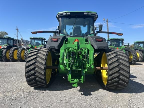 Image of John Deere 8RT 310 equipment image 3