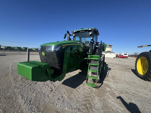 Image of John Deere 8RT 310 equipment image 2