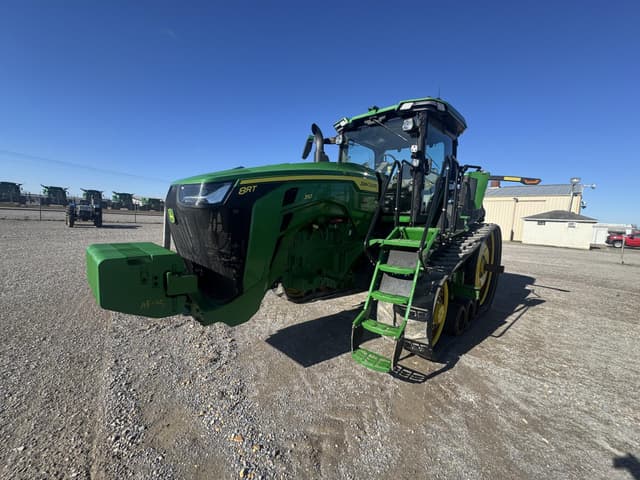 Image of John Deere 8RT 310 equipment image 1