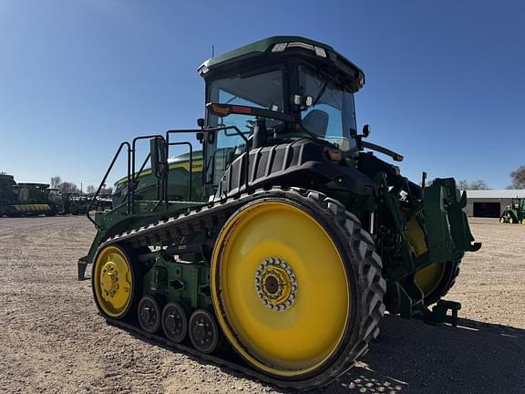 Image of John Deere 8RT 310 equipment image 2