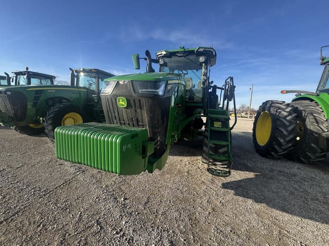 Image of John Deere 8RT 310 equipment image 2