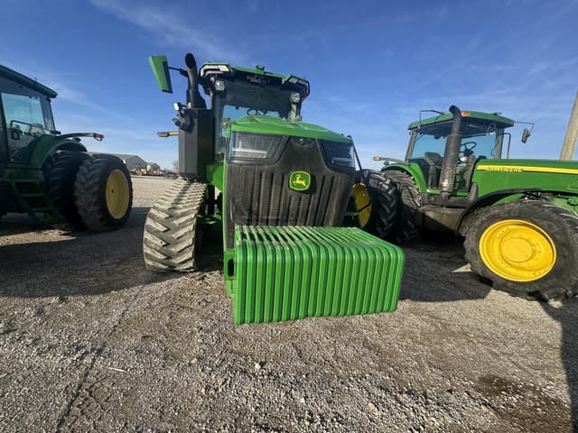 Image of John Deere 8RT 310 equipment image 4