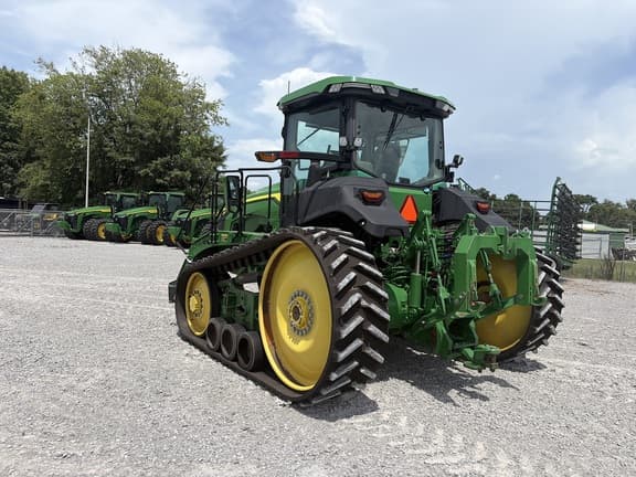 Image of John Deere 8RT 310 equipment image 2