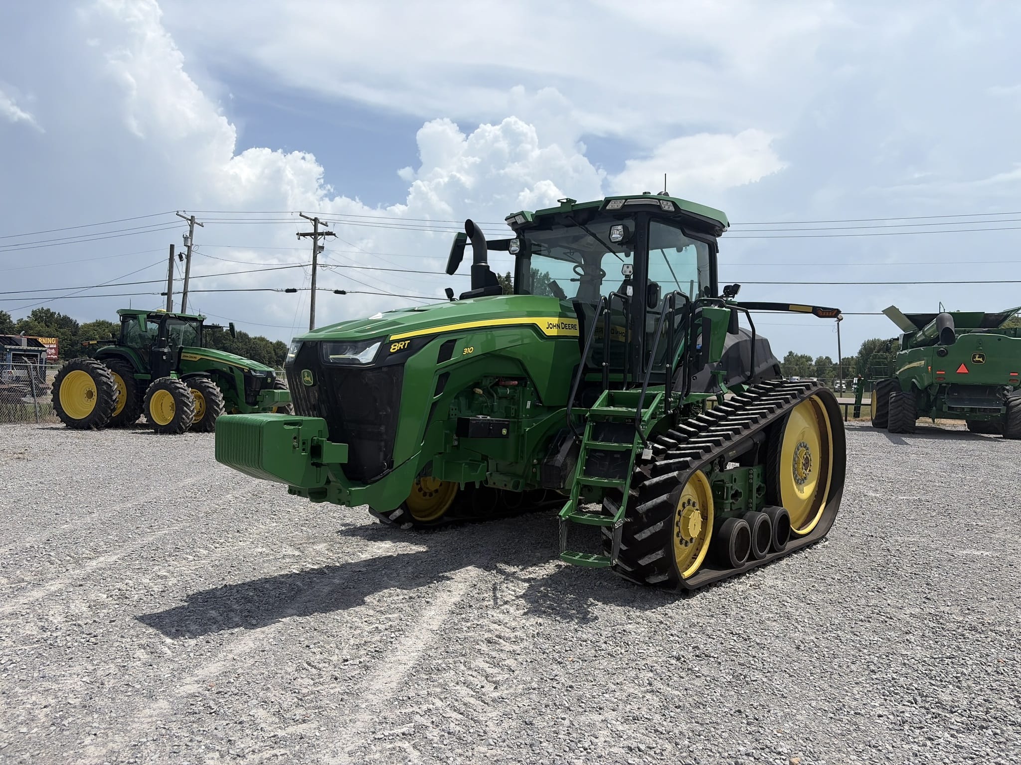 2021 John Deere 8RT 310 Equipment Image0