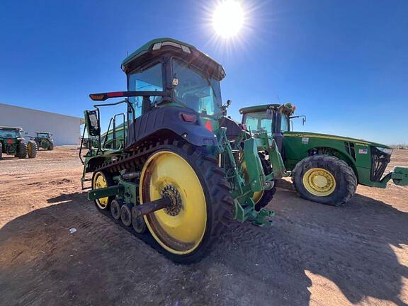 Image of John Deere 8RT 340 equipment image 2