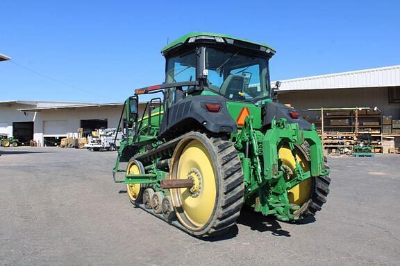 Image of John Deere 8RT 340 equipment image 2