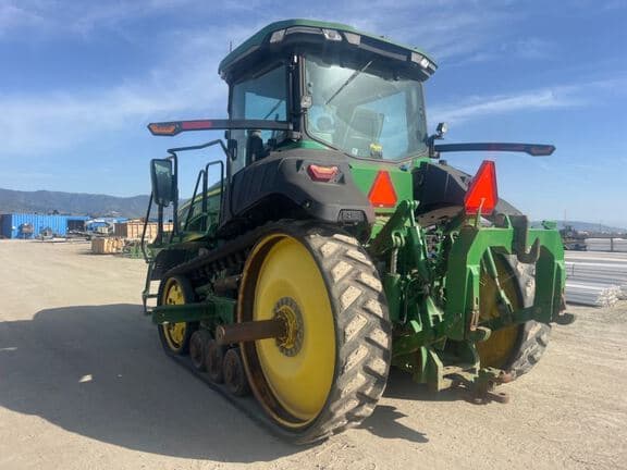 Image of John Deere 8RT 340 equipment image 2