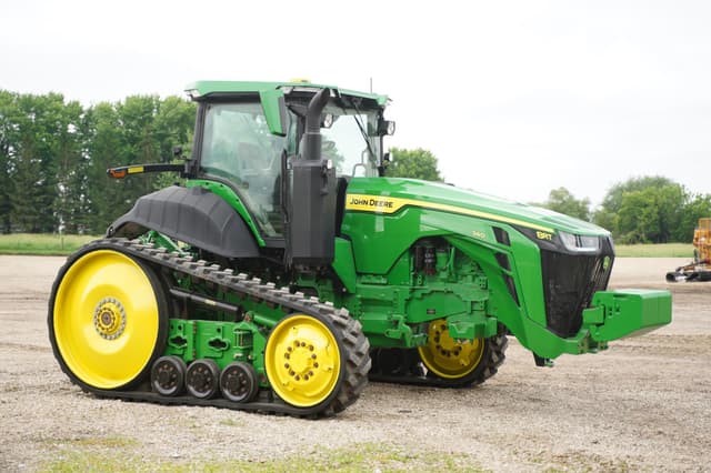 Image of John Deere 8RT 340 equipment image 2