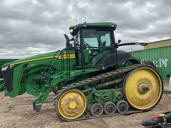 Image of John Deere 8RT 370 equipment image 2