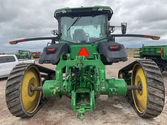 Image of John Deere 8RT 370 equipment image 3