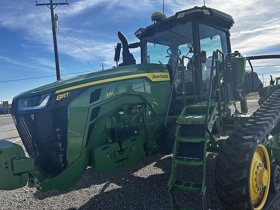 Image of John Deere 8RT 370 equipment image 3