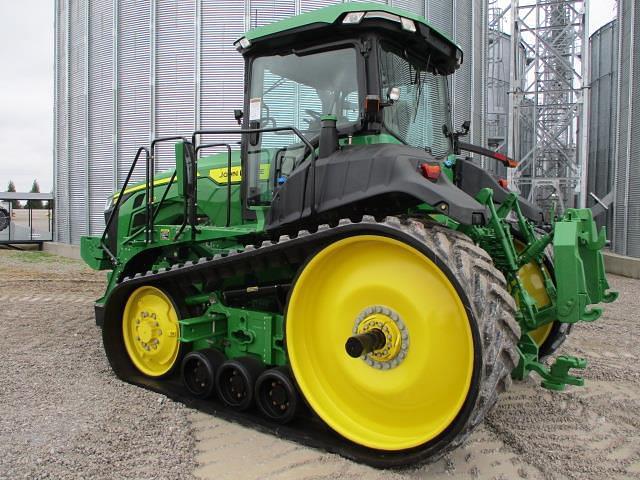 Image of John Deere 8RT 370 equipment image 4