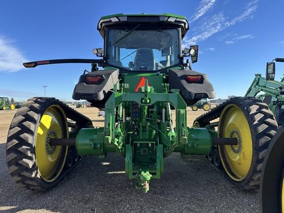 Image of John Deere 8RT 370 equipment image 2