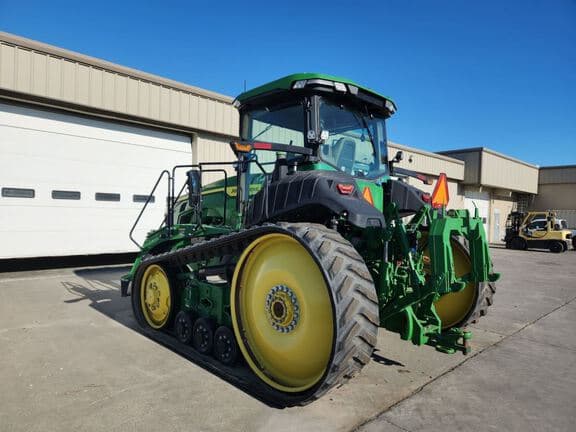 Image of John Deere 8RT 370 equipment image 2