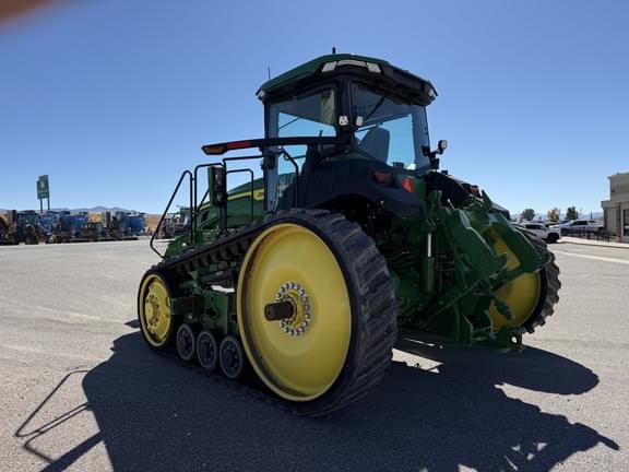 Image of John Deere 8RT 370 equipment image 2