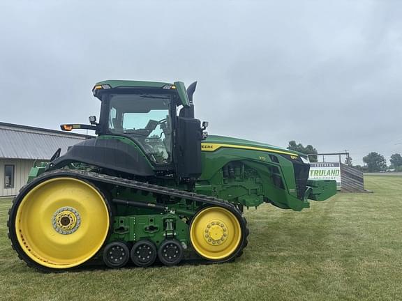 Image of John Deere 8RT 370 equipment image 2