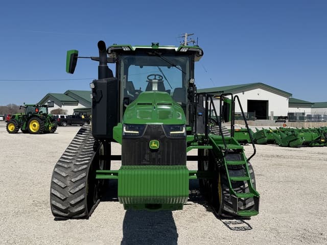 Image of John Deere 8RT 370 equipment image 4