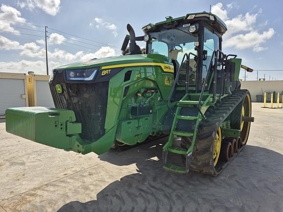 Image of John Deere 8RT 370 equipment image 2