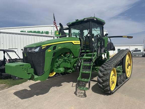 Image of John Deere 8RT 370 equipment image 4