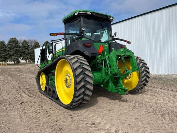 Image of John Deere 8RT 370 equipment image 2