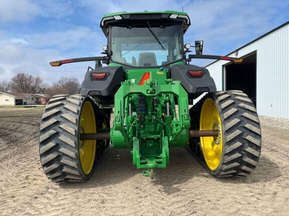 Image of John Deere 8RT 370 equipment image 3