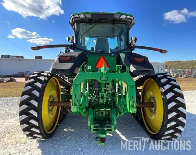 Image of John Deere 8RT 370 equipment image 3