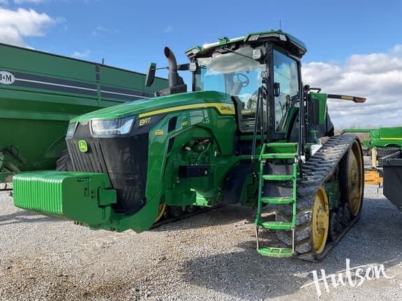 Image of John Deere 8RT 410 equipment image 1