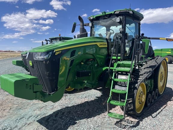 Image of John Deere 8RT 410 equipment image 2