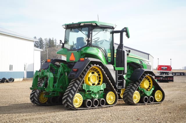 Image of John Deere 8RX 310 equipment image 4