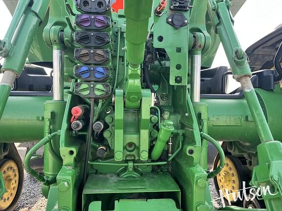 Image of John Deere 8RX 340 equipment image 4