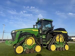 2021 John Deere 8RX 370 Image