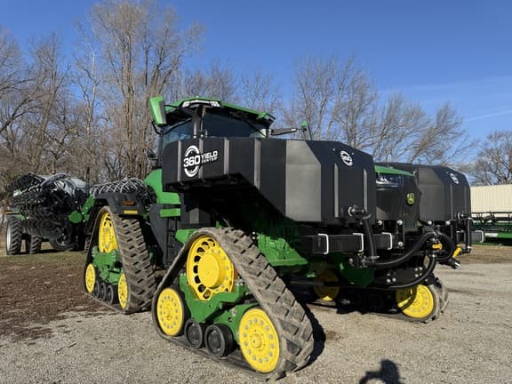 Image of John Deere 8RX 370 equipment image 3