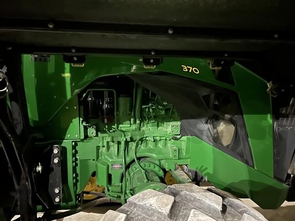 Image of John Deere 8RX 370 equipment image 3