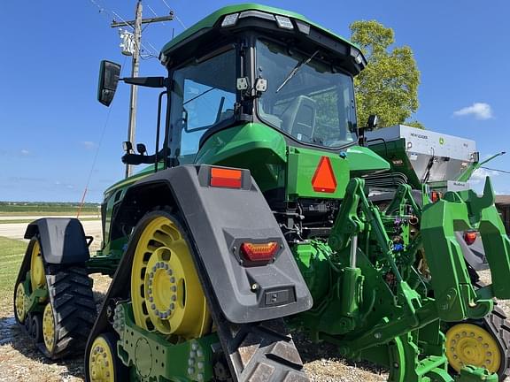 Image of John Deere 8RX 370 equipment image 3