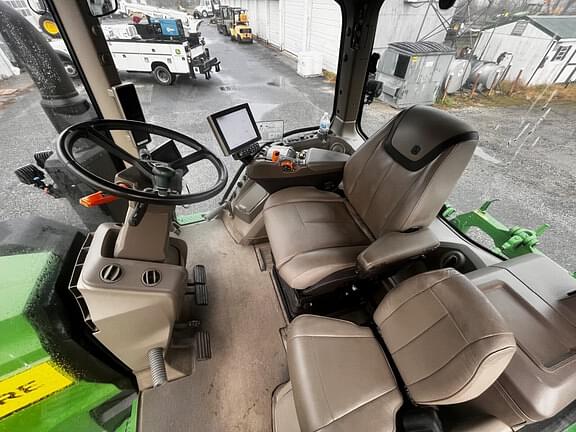 Image of John Deere 8RX 370 equipment image 4
