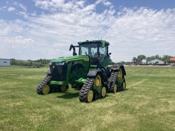 2021 John Deere 8RX 370 Equipment Image0