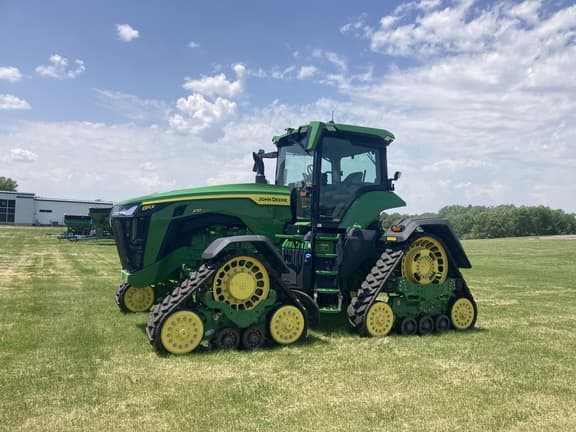 Image of John Deere 8RX 370 equipment image 3