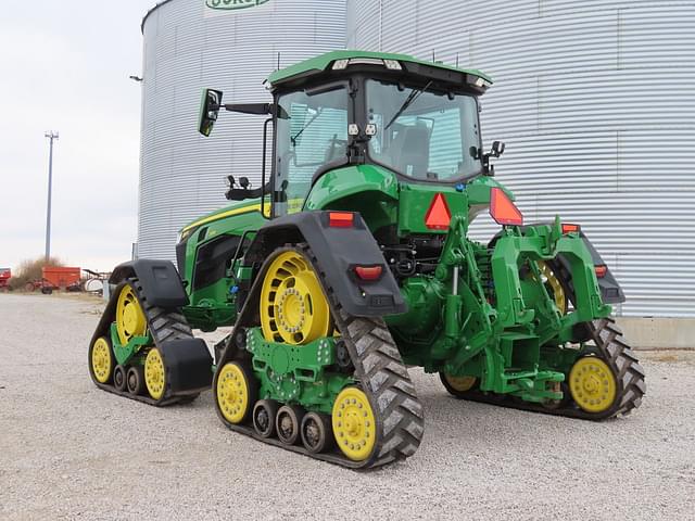 Image of John Deere 8RX 370 equipment image 2