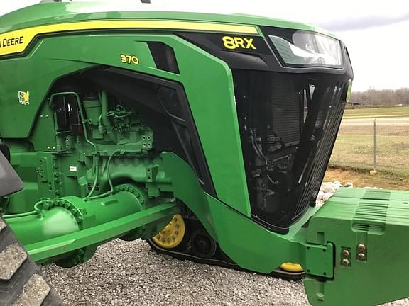 Image of John Deere 8RX 370 equipment image 2