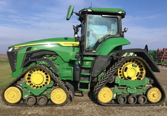 Image of John Deere 8RX 410 equipment image 2