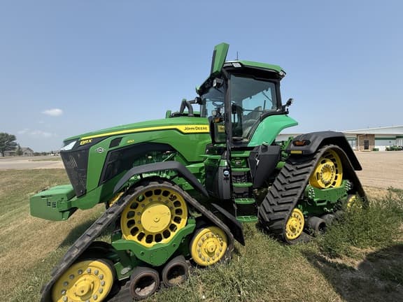 Image of John Deere 8RX 410 equipment image 3