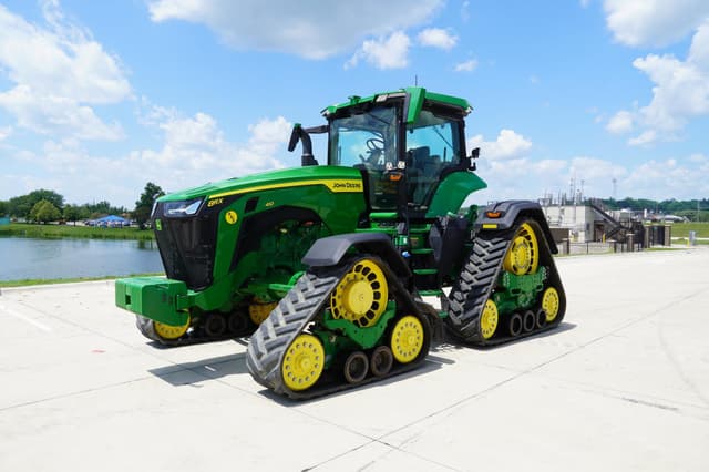 Image of John Deere 8RX 410 equipment image 1