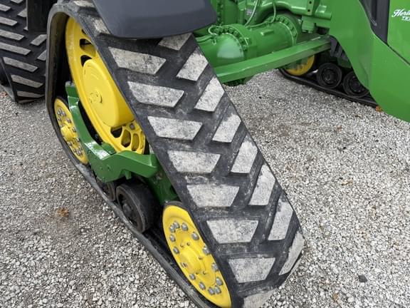 Image of John Deere 8RX 410 equipment image 2