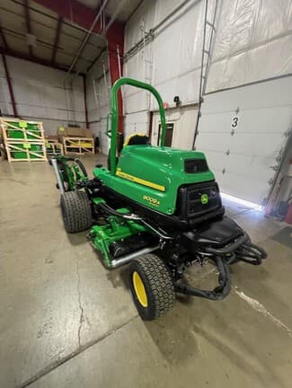 Image of John Deere 9009A equipment image 3