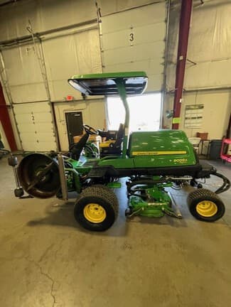 Image of John Deere 9009A equipment image 1