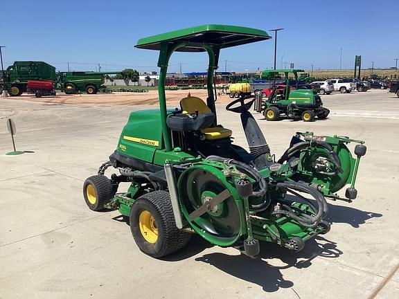 Image of John Deere 9009A equipment image 2