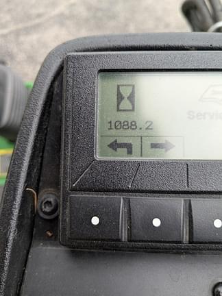 Image of John Deere 9009A equipment image 3